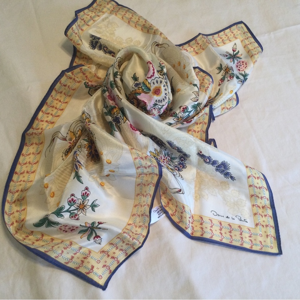Vintage Oscar de la Renta floral 100% silk scarf ~30.5" square Japan  (L4)